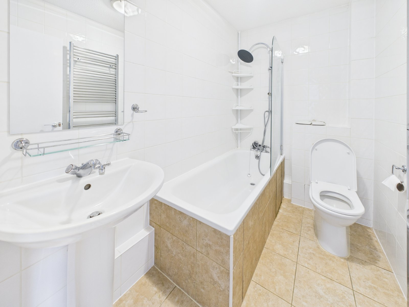 Holmsdale Close, Iver, Buckinghamshire, SL0, photo 9