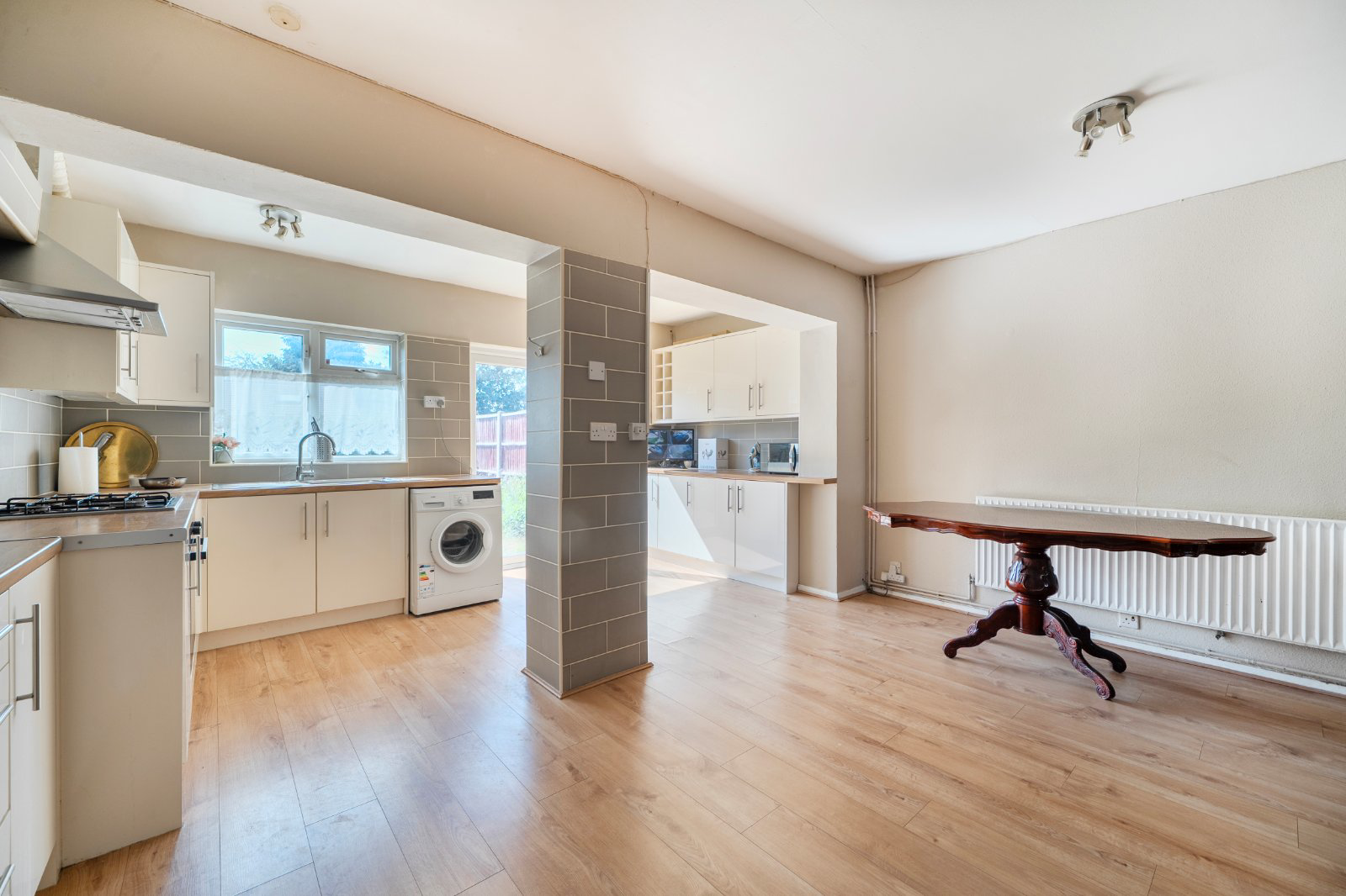 Grasmere Avenue, Slough, Berkshire, SL2, photo 2