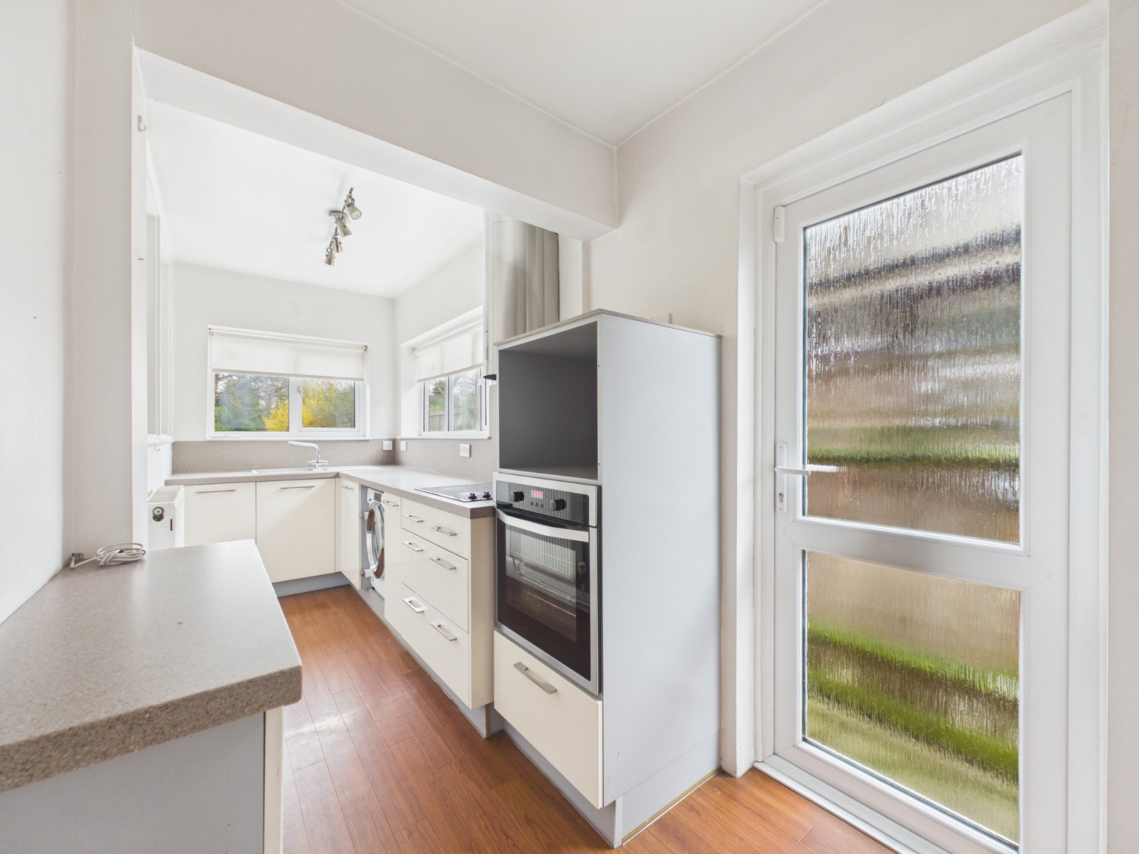 Love Lane, Iver, Buckinghamshire, SL0, photo 3