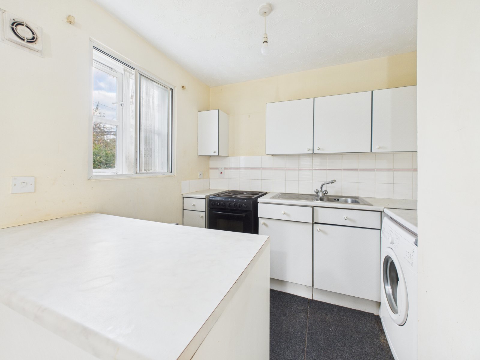 Maplin Park, Langley, Berkshire, SL3, photo 2