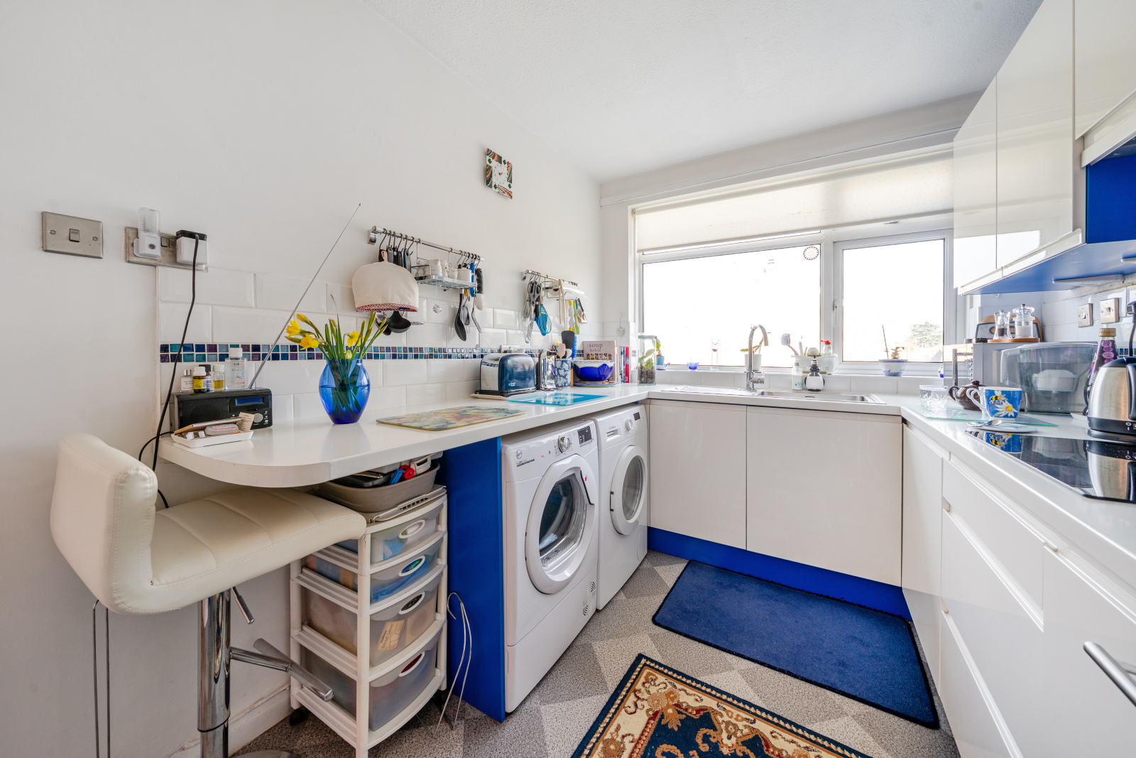 Bronsdon Way, Denham, Buckinghamshire, UB9, photo 6