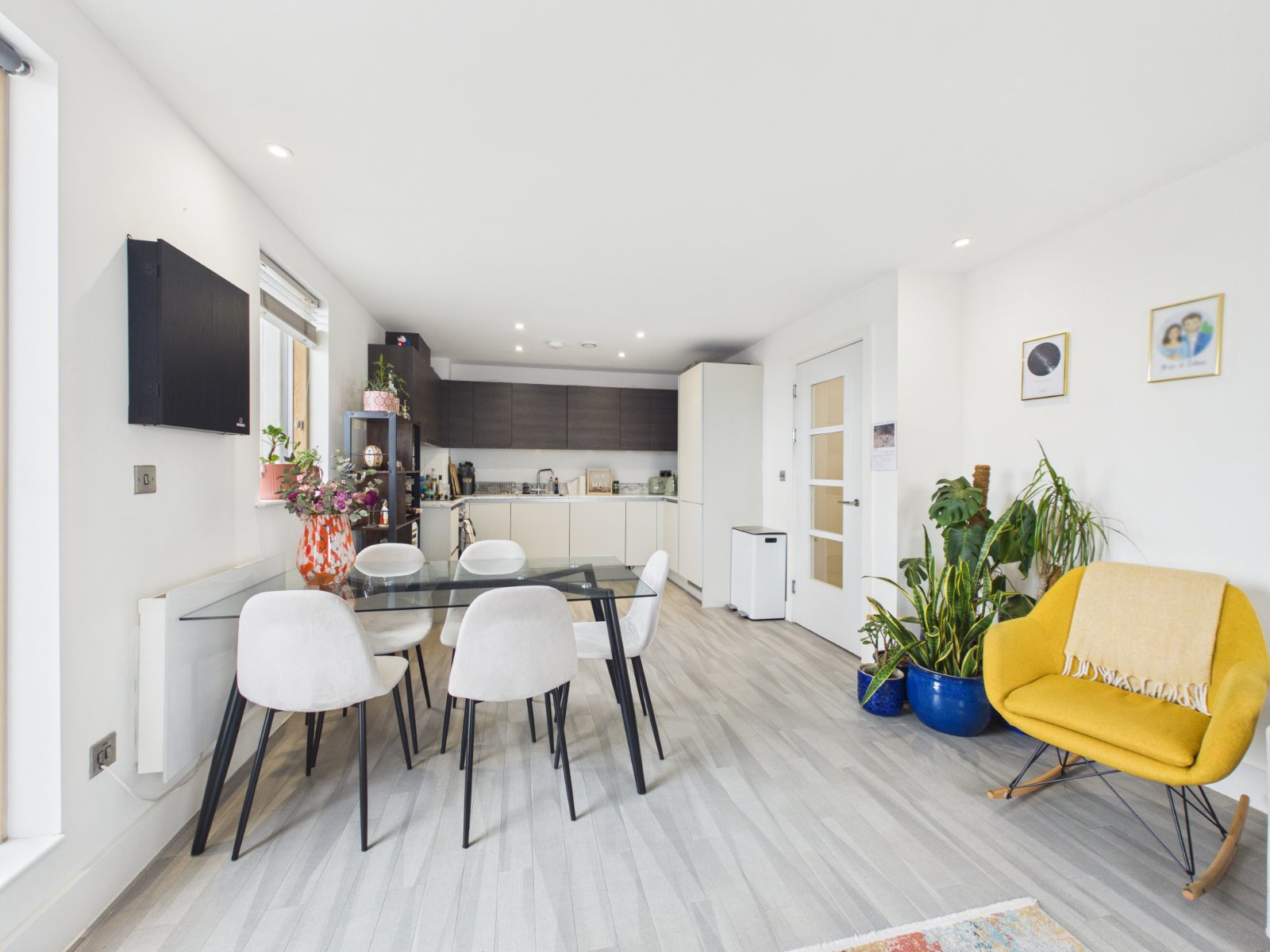Living/Dining Room