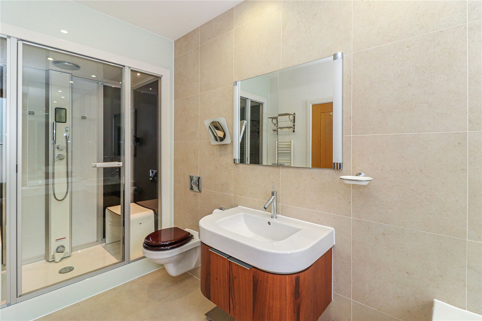 Cliveden Gages, Taplow, Buckinghamshire, SL6, photo 7