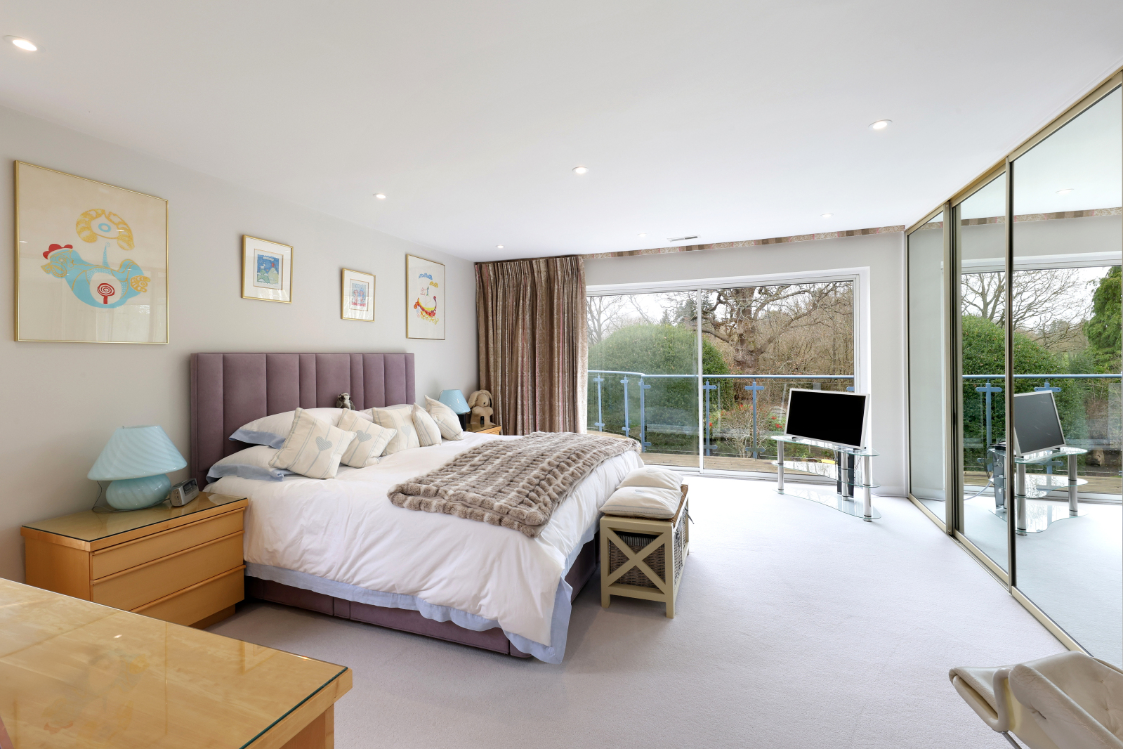 Lakeside Drive, Stoke Poges, Buckinghamshire, SL2, photo 35
