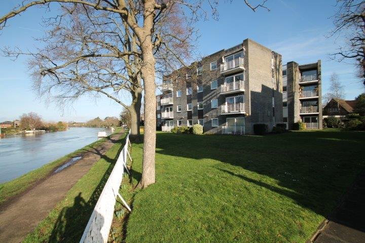 Riverside Road, Staines-upon-Thames, Surrey, TW18, photo 5