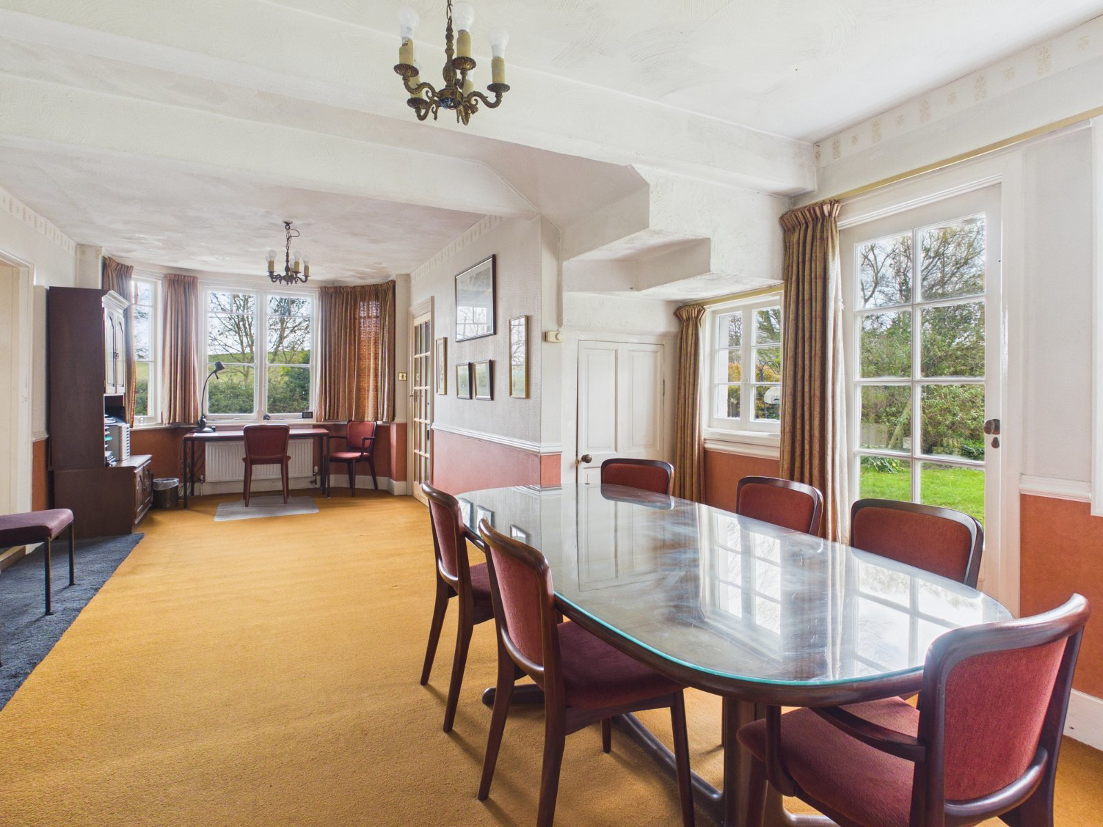 Off Grange Drive, Wooburn Green, Buckinghamshire, HP10, photo 5