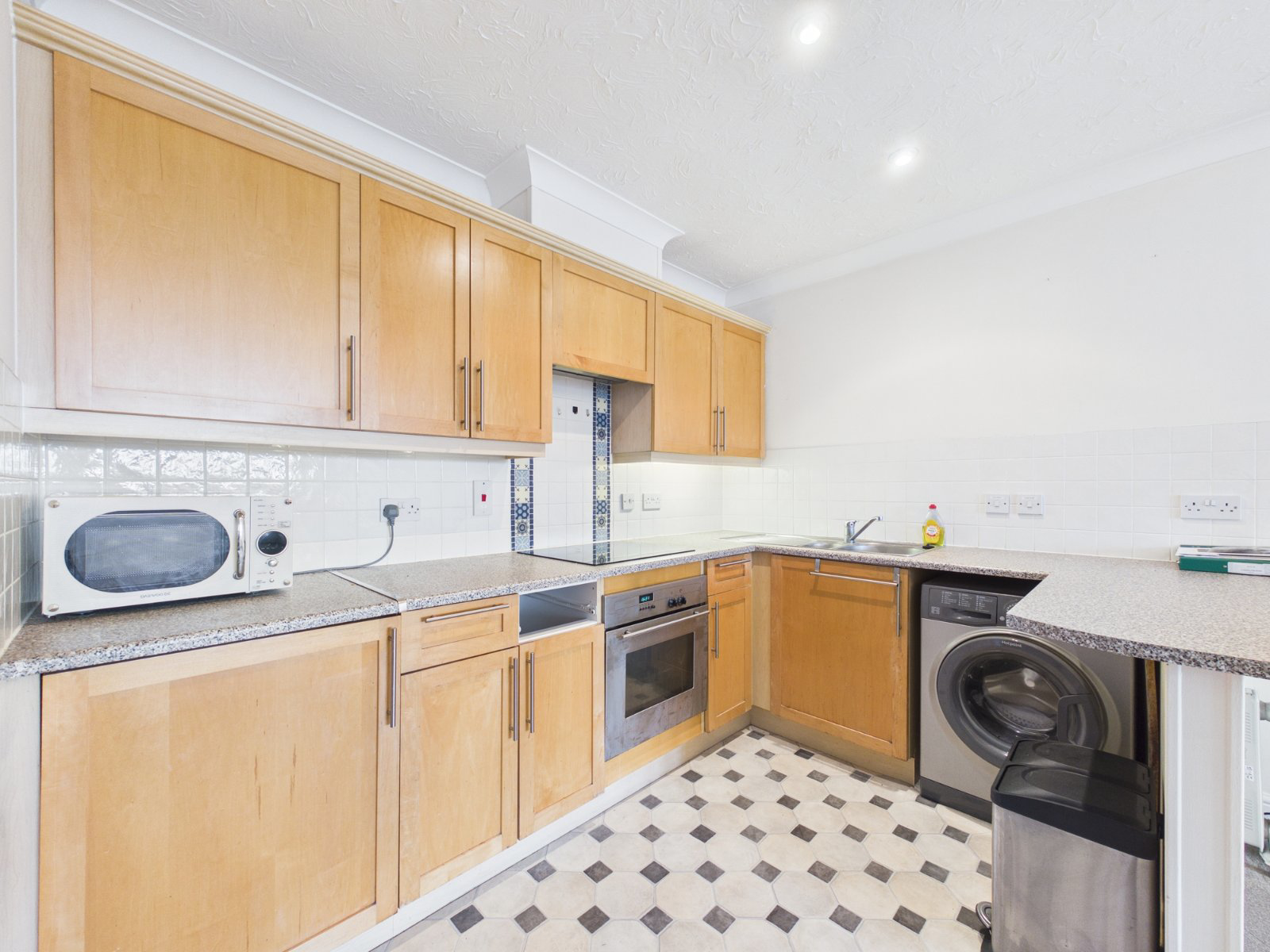 Cumberland Road, Ashford, Surrey, TW15, photo 6