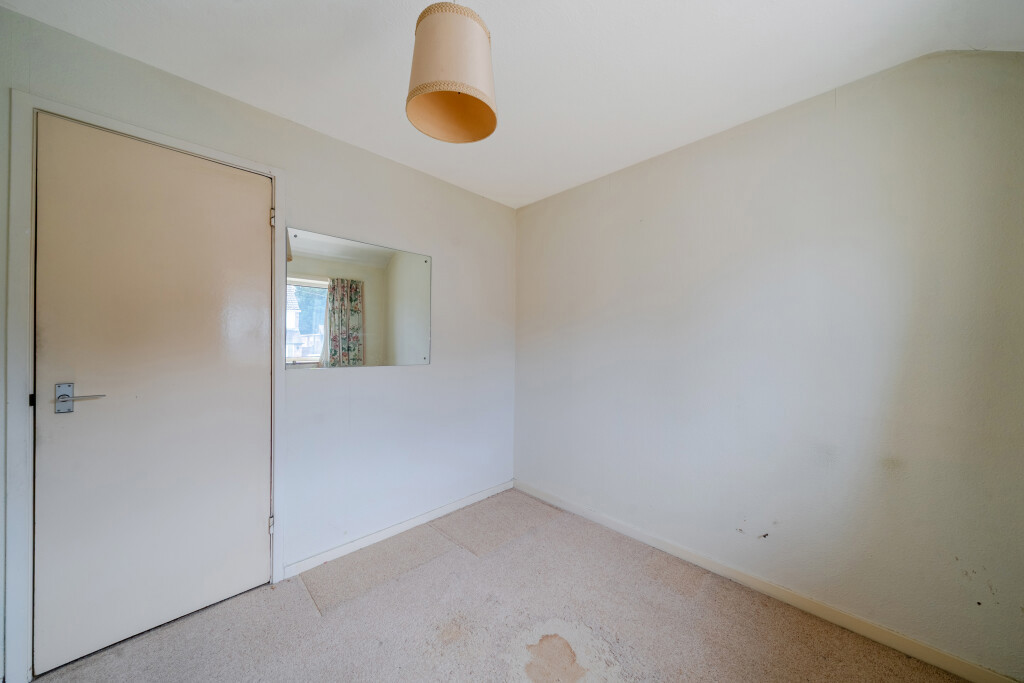 Barton Road, Langley, Berkshire, SL3, photo 29