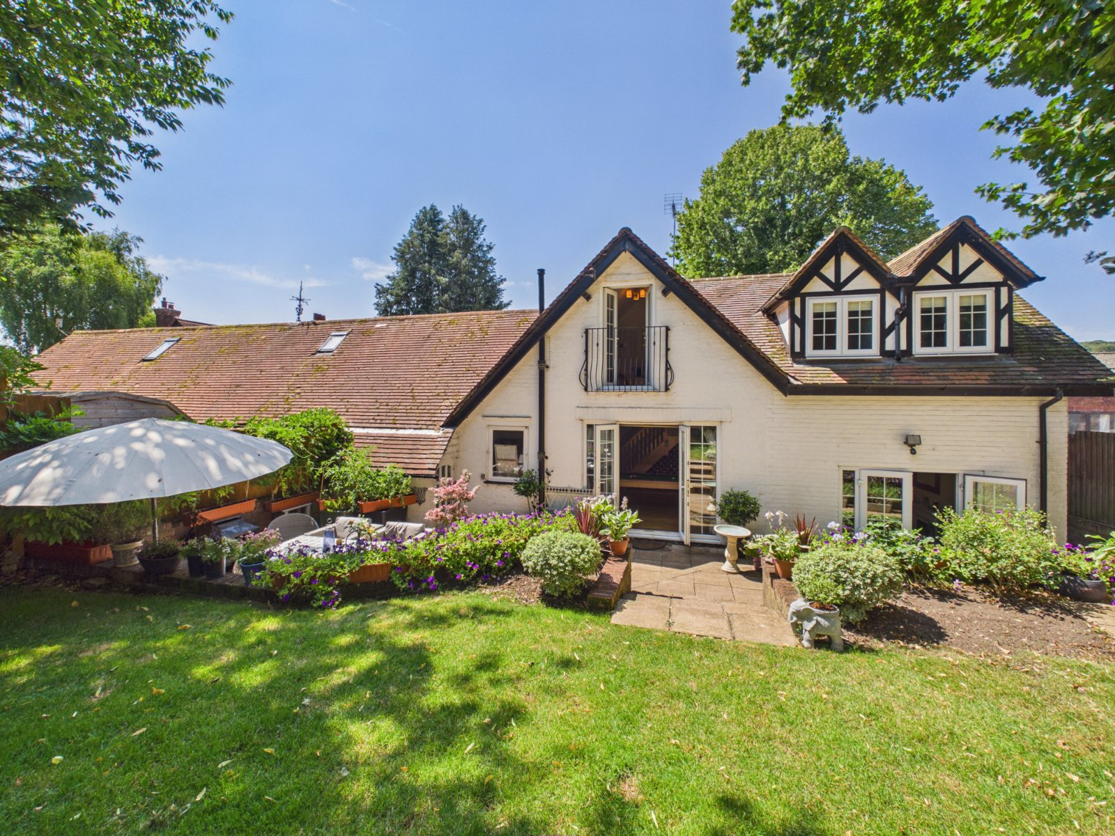 London Road, Loudwater, Buckinghamshire, HP10