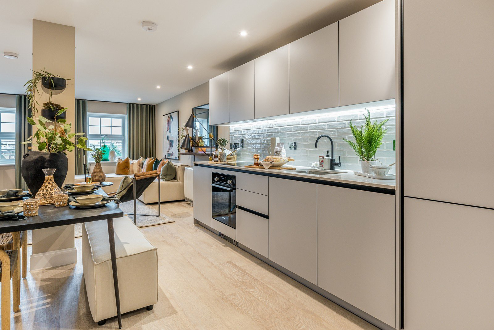 Stoke Gardens, Slough, Berkshire, SL1