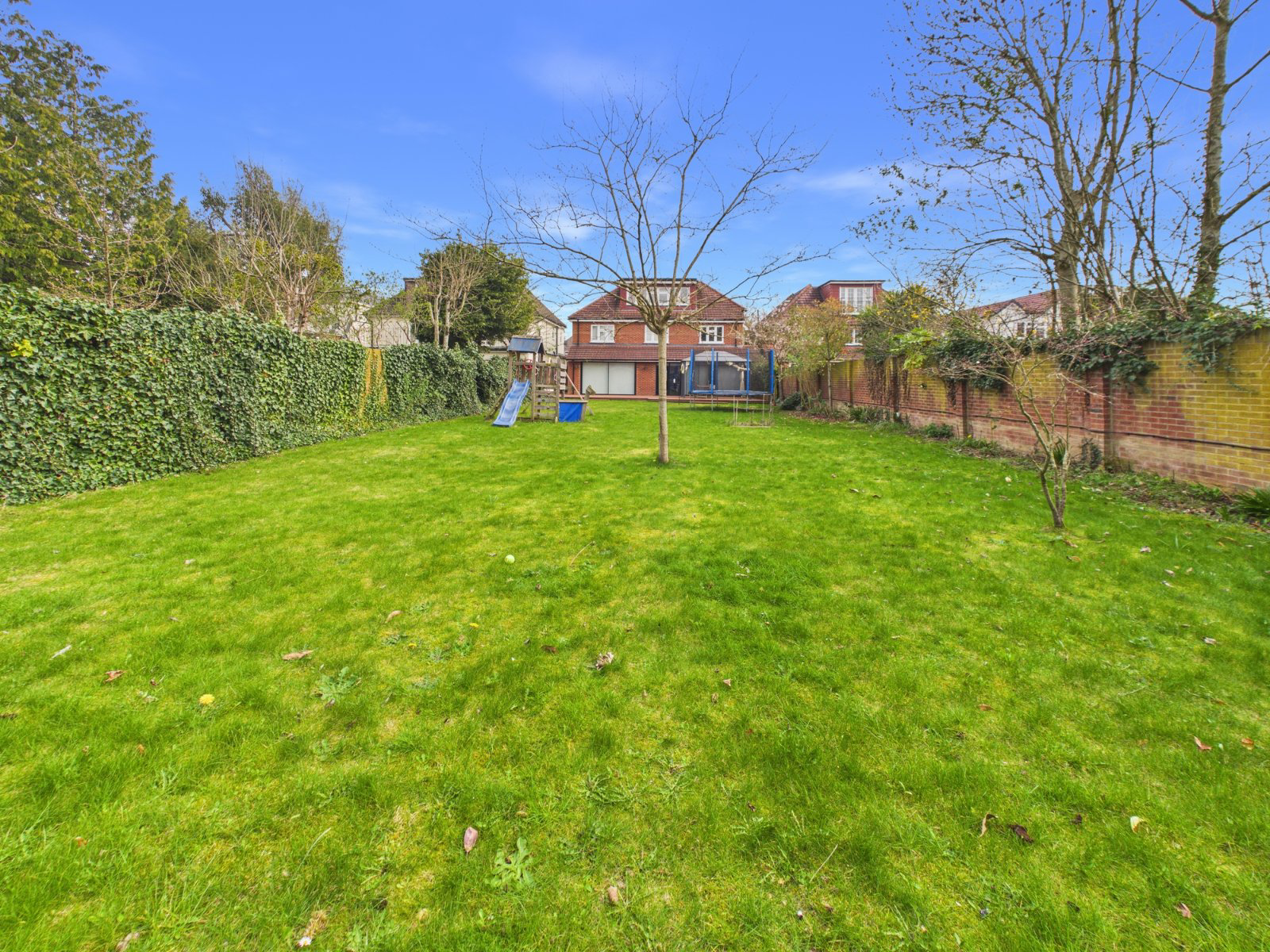 Wellesley Avenue, Richings Park, Buckinghamshire, SL0, photo 7