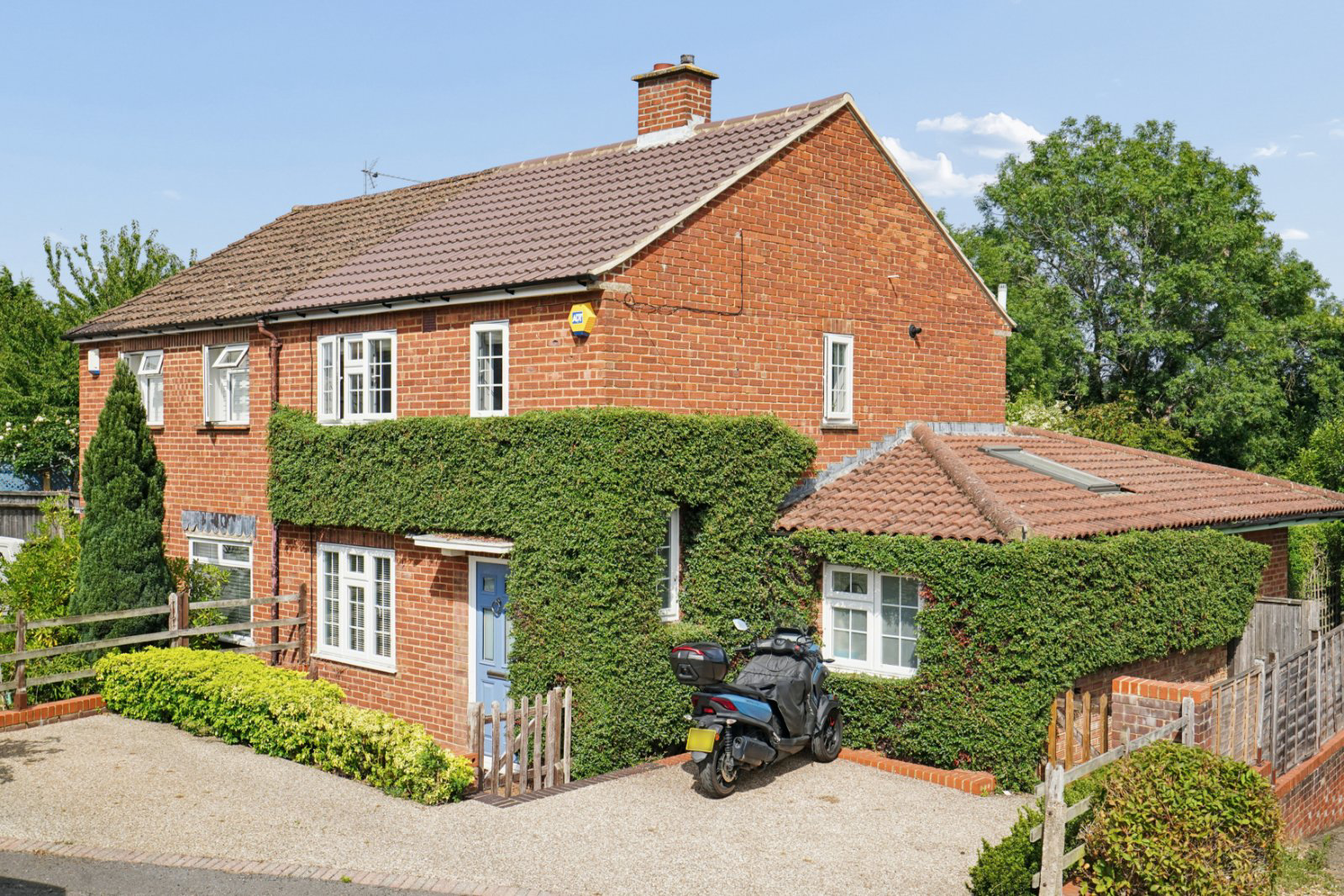 Pennington Road, Chalfont St. Peter, Buckinghamshire, SL9