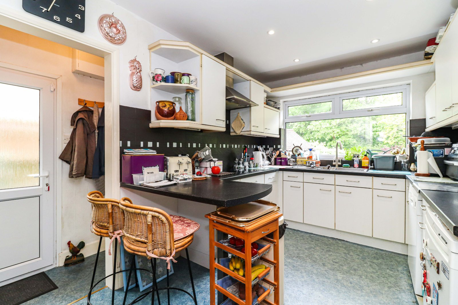 Park Lane, Hazlemere, Buckinghamshire, HP15, photo 5