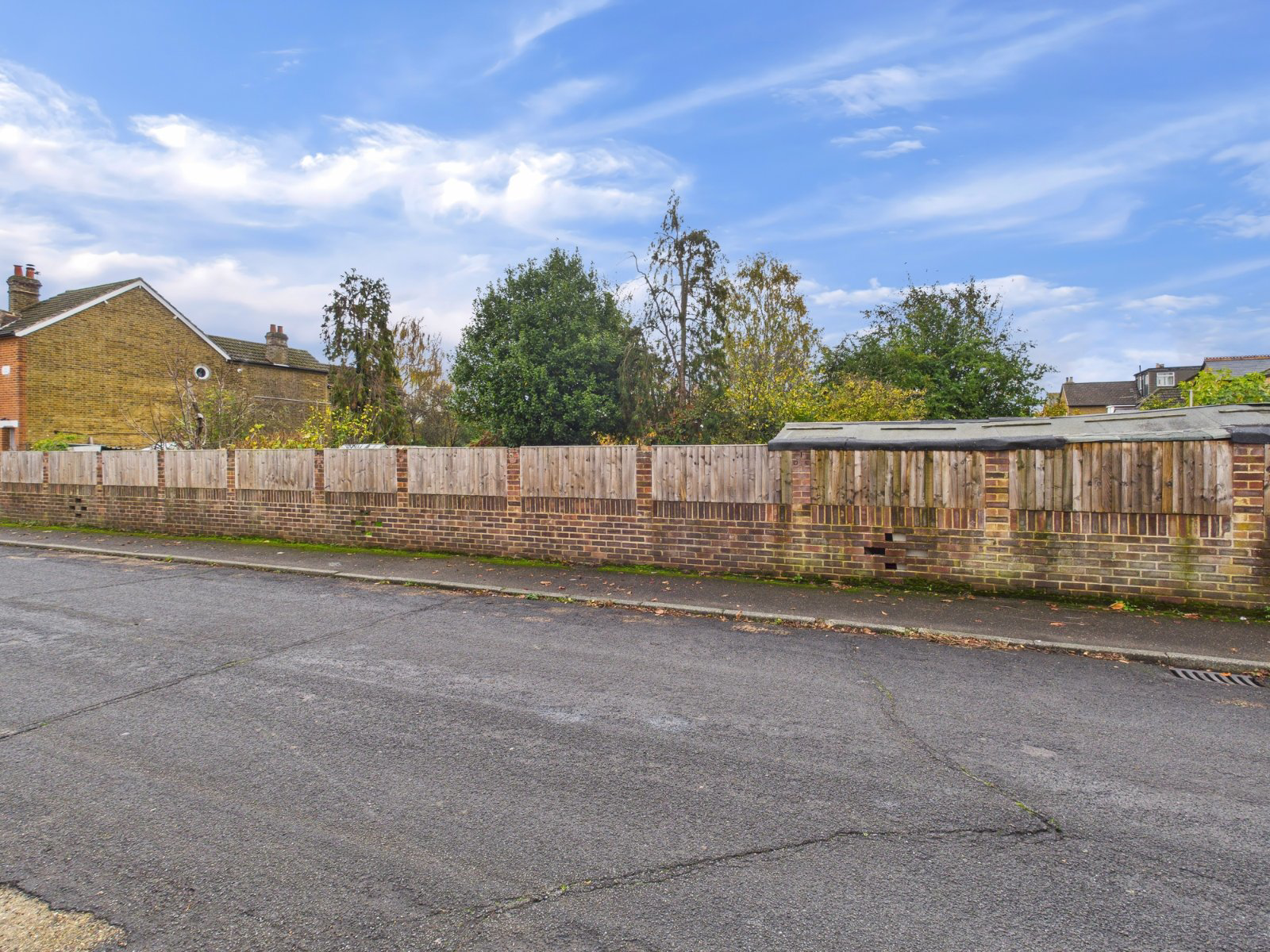 Old Charlton Road, Shepperton, Surrey, TW17, photo 7