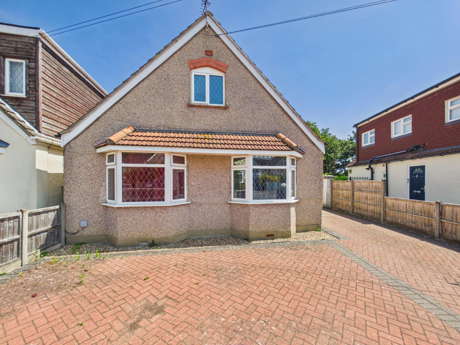 Wrens Avenue, Ashford, Surrey, TW15