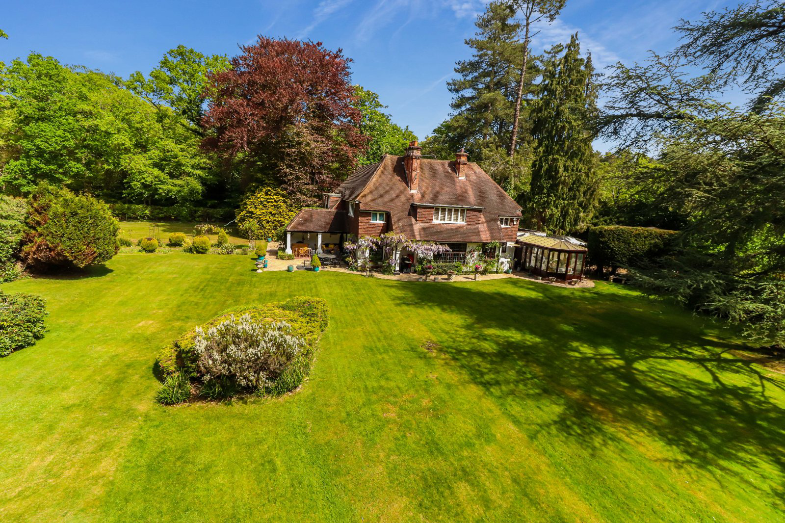 Collinswood Road, Farnham Common, Buckinghamshire, SL2