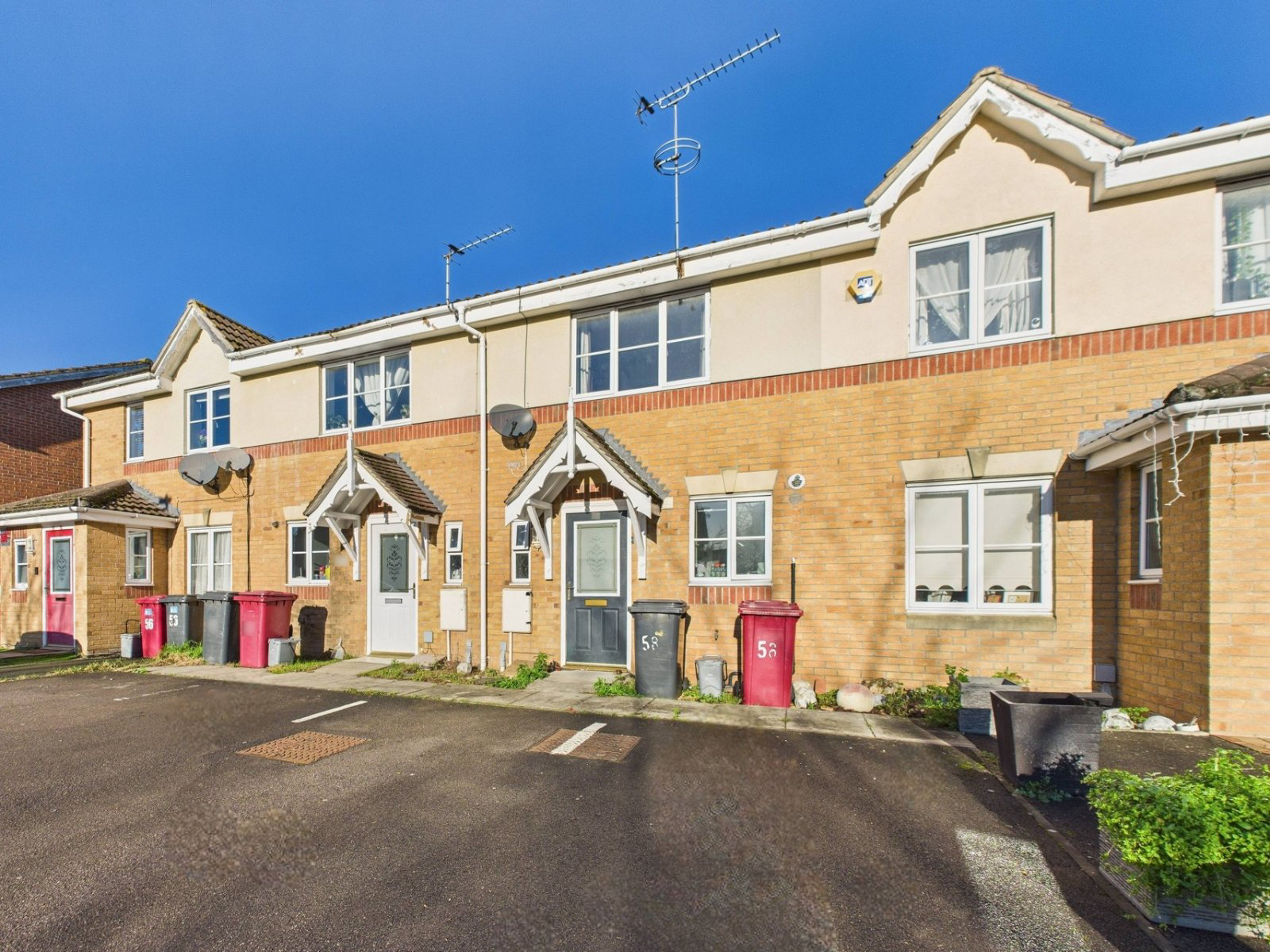 Scholars Walk, Langley, Berkshire, SL3