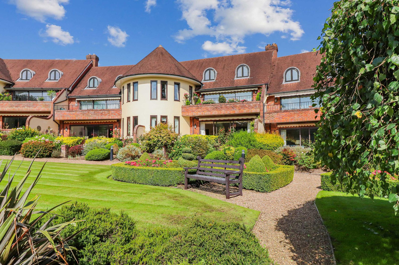 Waterglades, Knotty Green, Beaconsfield, HP9