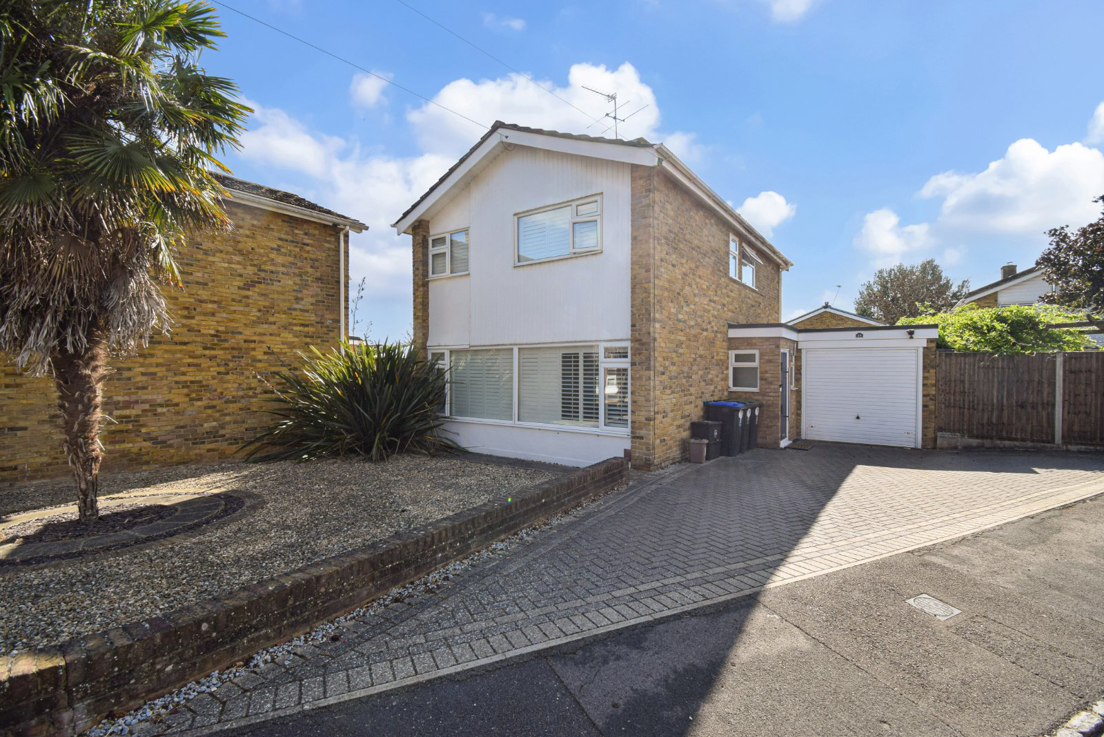 St. Peters Close, Burnham, Buckinghamshire, SL1