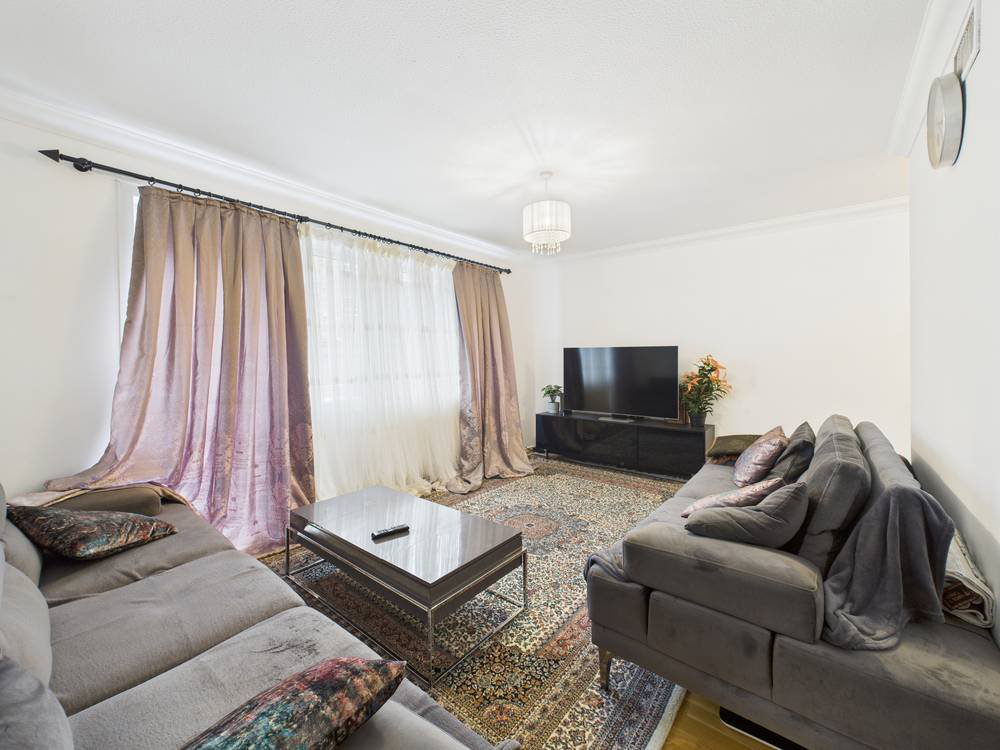 Belgrave Road, Hounslow, Middlesex, TW4, photo 2