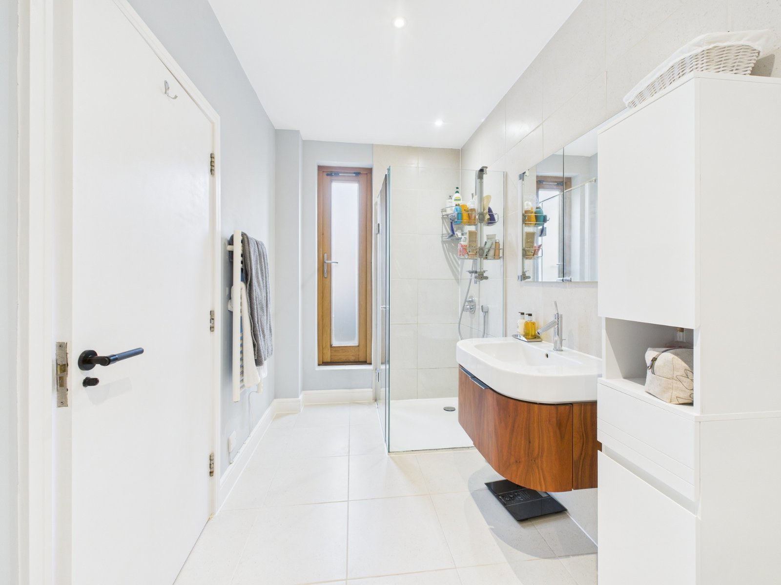 Cliveden Gages, Taplow, Maidenhead, Buckinghamshire, SL6, photo 11