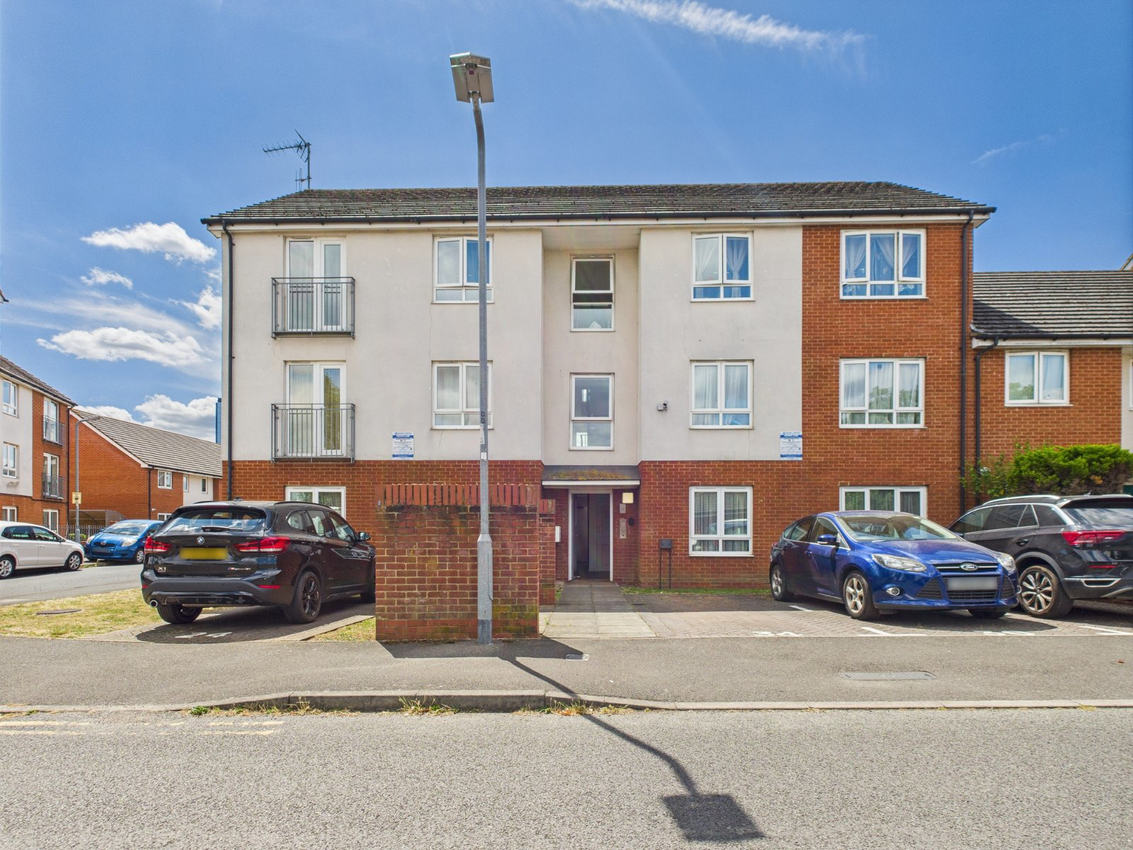 Longwood Avenue, Langley, Berkshire, SL3