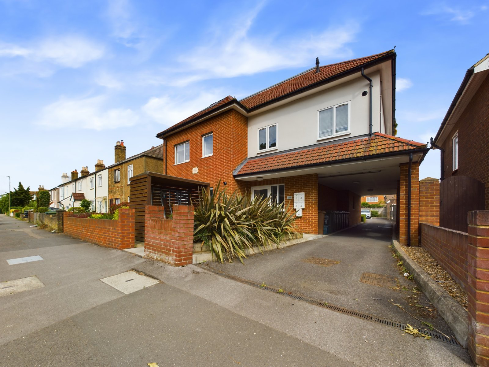 Woodthorpe Road, Ashford, Surrey, TW15