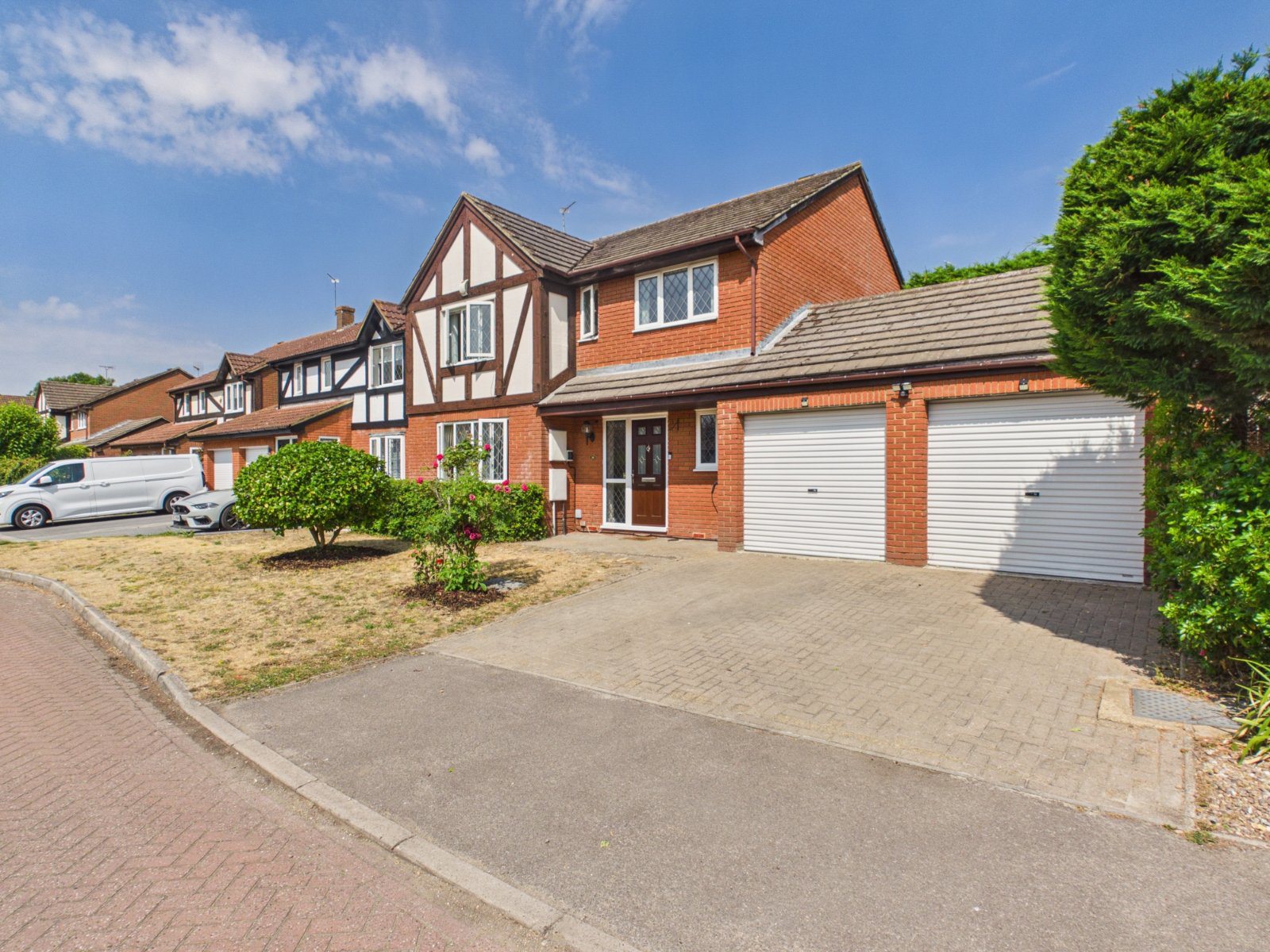 Blackett Close, Staines-upon-Thames, Surrey, TW18