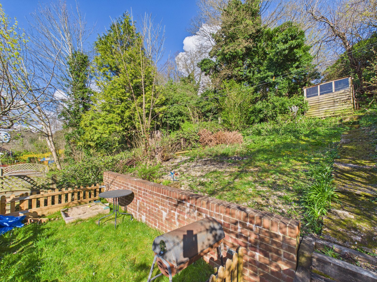 St. Georges Close, High Wycombe, Buckinghamshire, HP13, photo 9