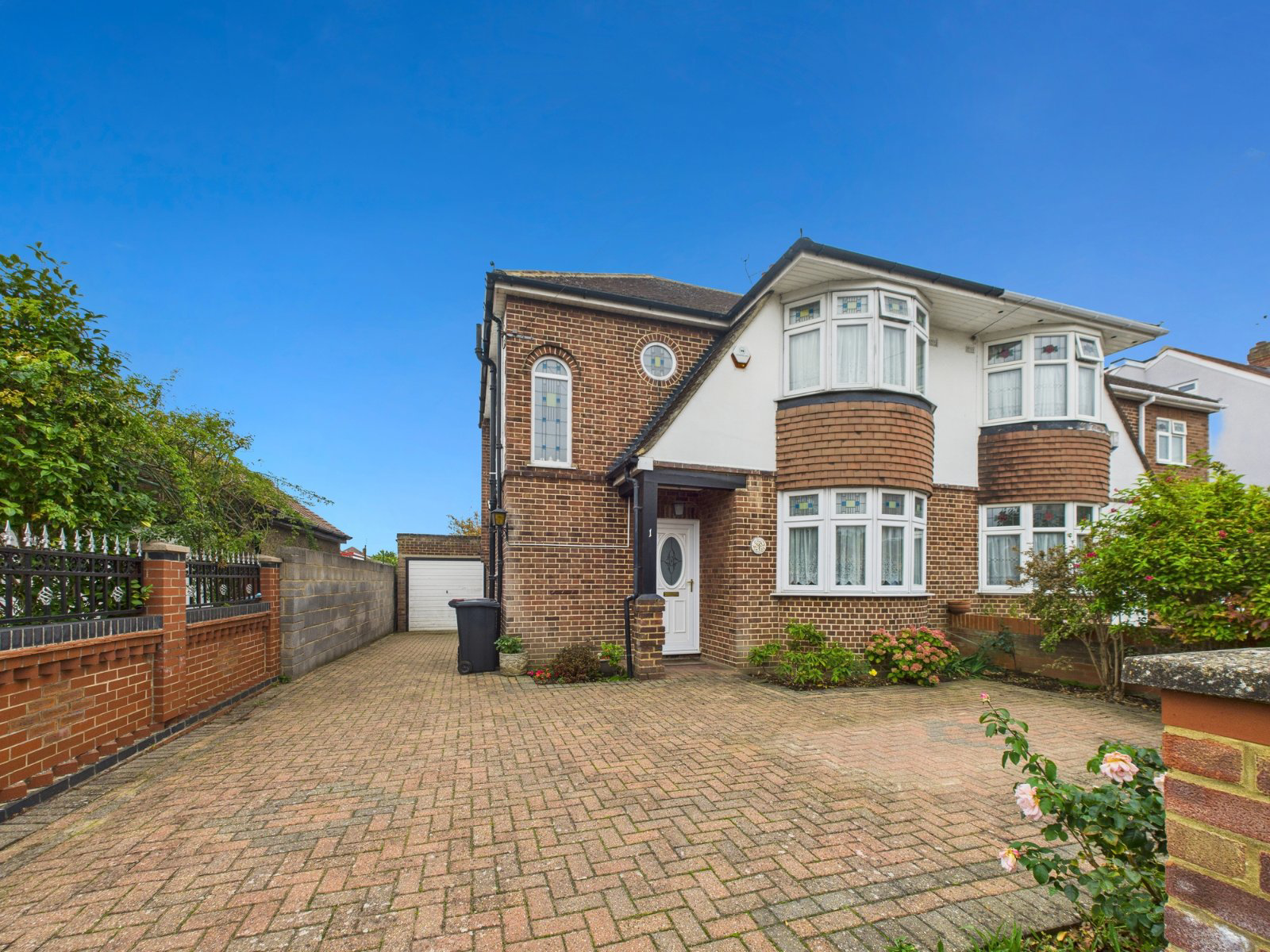 Glenavon Gardens, Langley, Berkshire, SL3