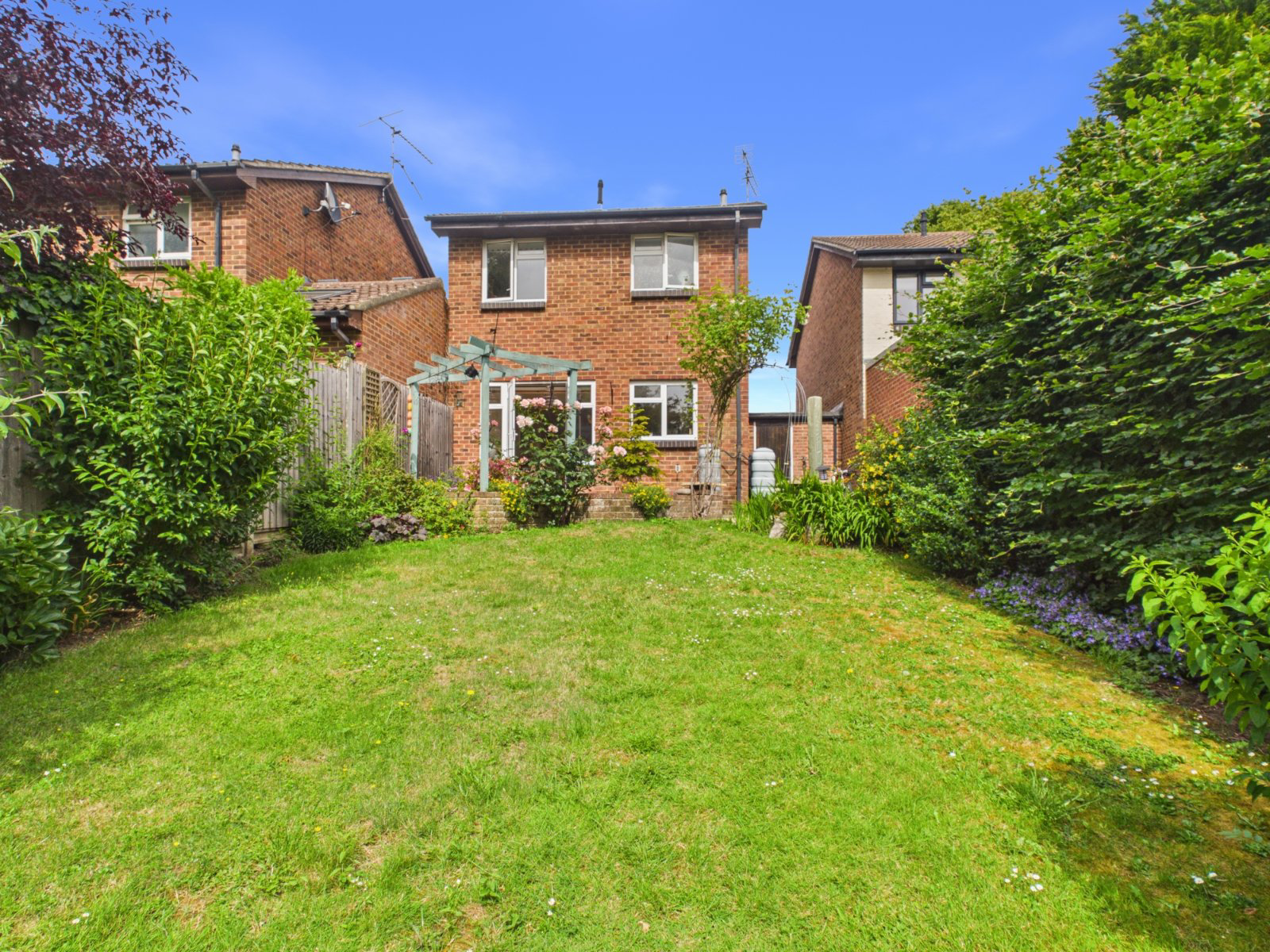 Ruscombe Gardens, Datchet, Berkshire, SL3, photo 11