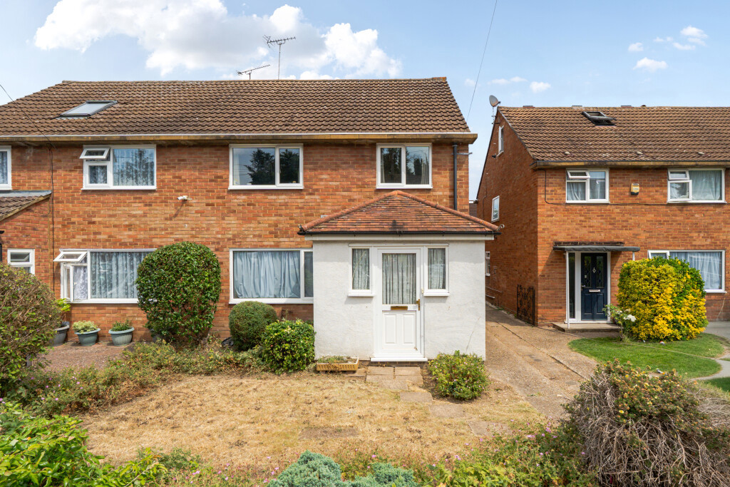 Barton Road, Langley, Berkshire, SL3, photo 18