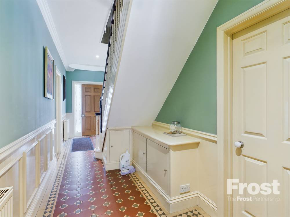 Coppermill Road, Wraysbury, Berkshire, TW19, photo 12
