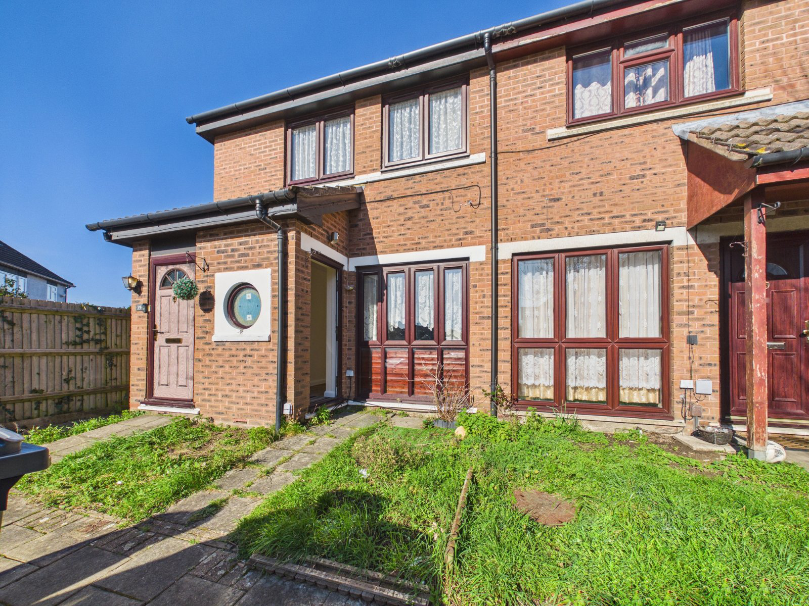 Padbury Close, Grove Village, Feltham, Middlesex, TW14