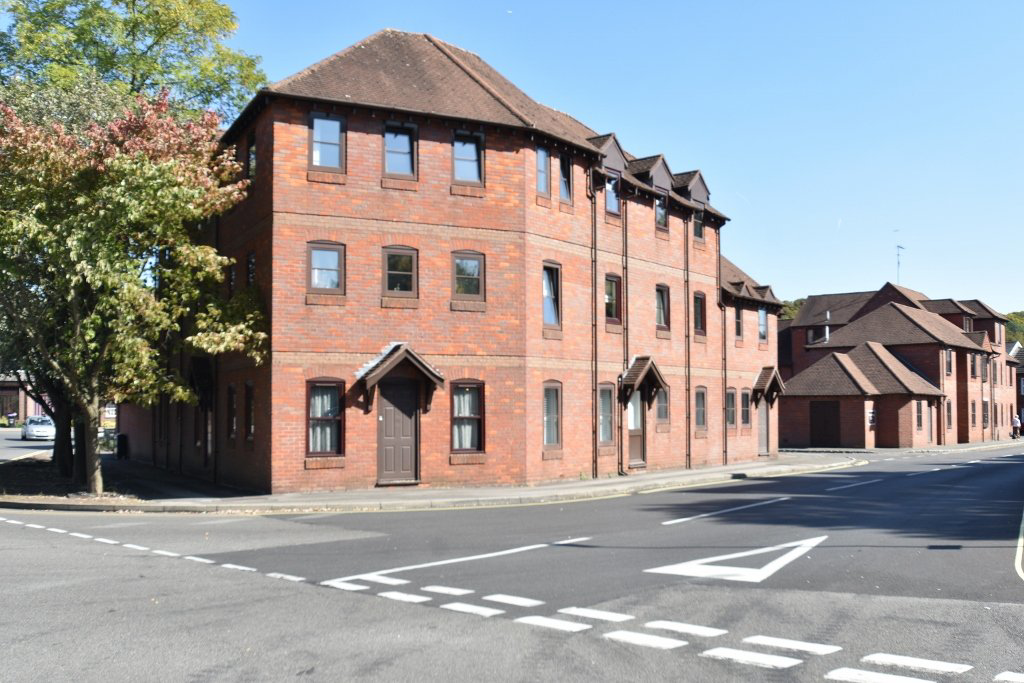 Town Bridge Court, Chesham, Buckinghamshire, HP5