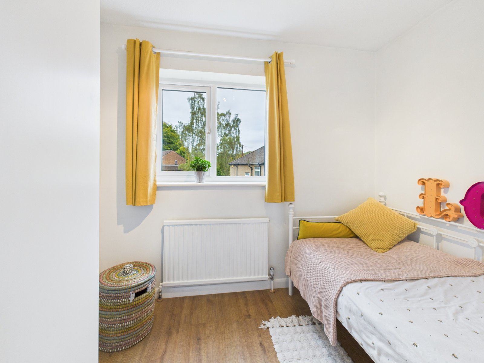 Clayton Walk, Little Chalfont, Buckinghamshire, HP7, photo 13