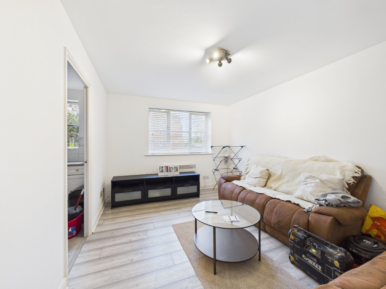 Lovegrove Drive, Slough, Berkshire, SL2, photo 8