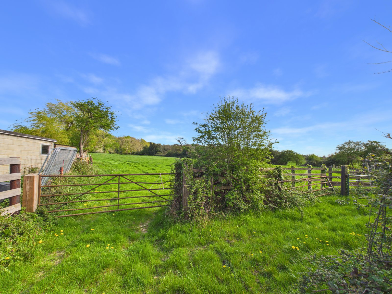 Broomstick Lane, Botley, Chesham, Buckinghamshire, HP5, photo 16