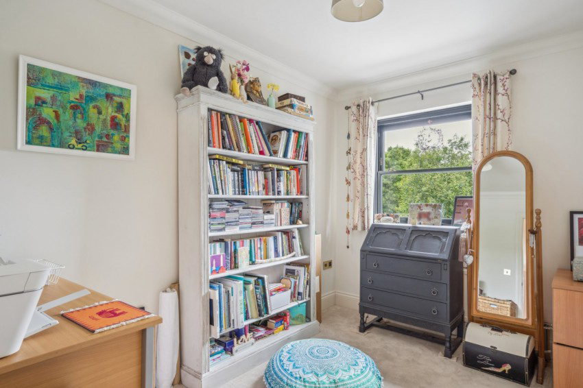St Leonards Road, Amersham, Buckinghamshire, HP6, photo 22