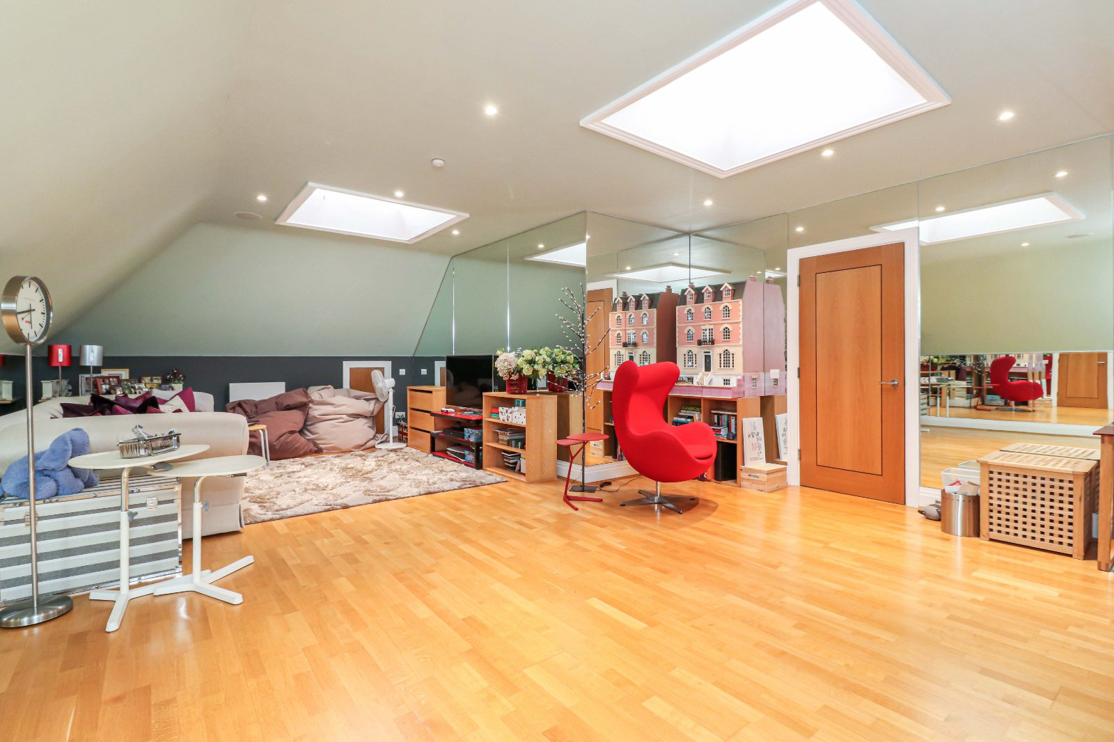 School Lane, Seer Green, Beaconsfield, HP9, photo 8