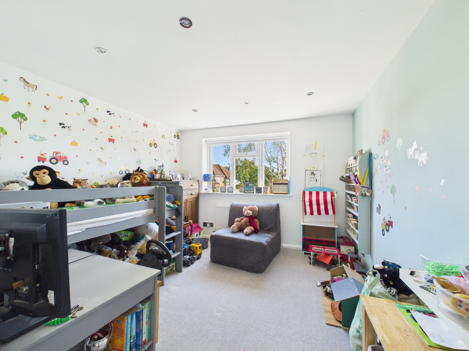 Greenlands, Flackwell Heath, High Wycombe, Buckinghamshire, HP10, photo 13