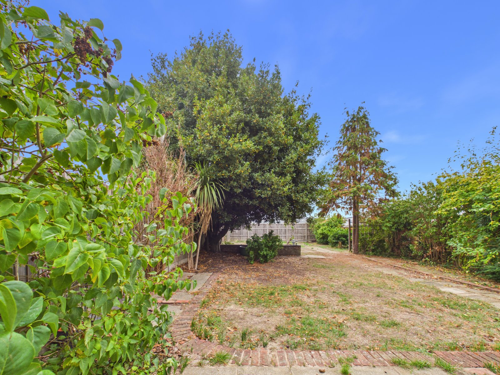 Park Avenue, Staines-Upon-Thames, Middlesex, TW18, photo 14