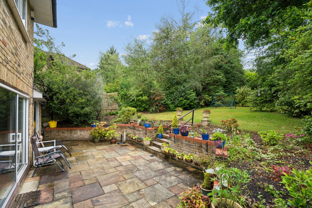 Patio & Garden