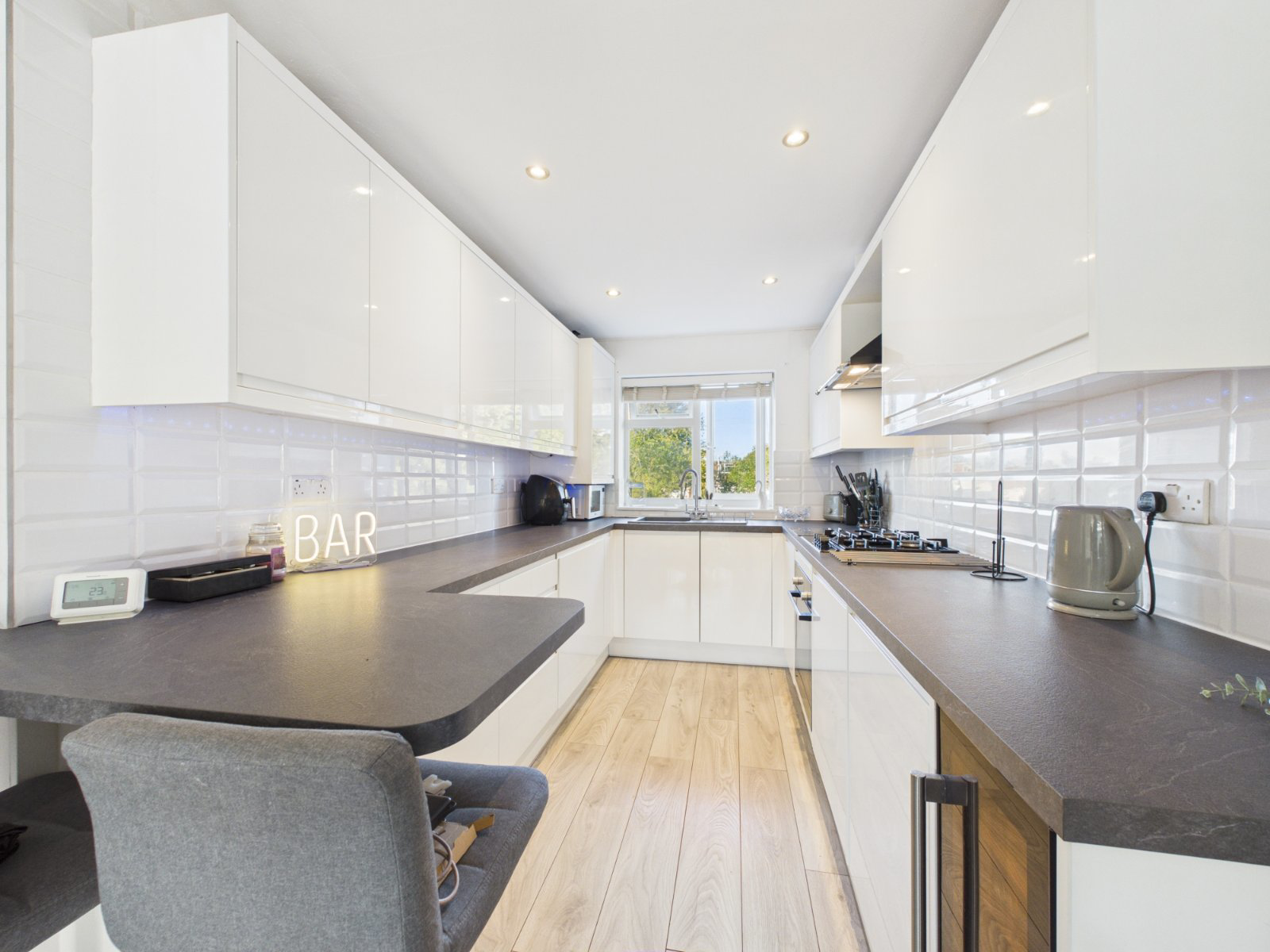Newton Close, Langley, Berkshire, SL3, photo 4