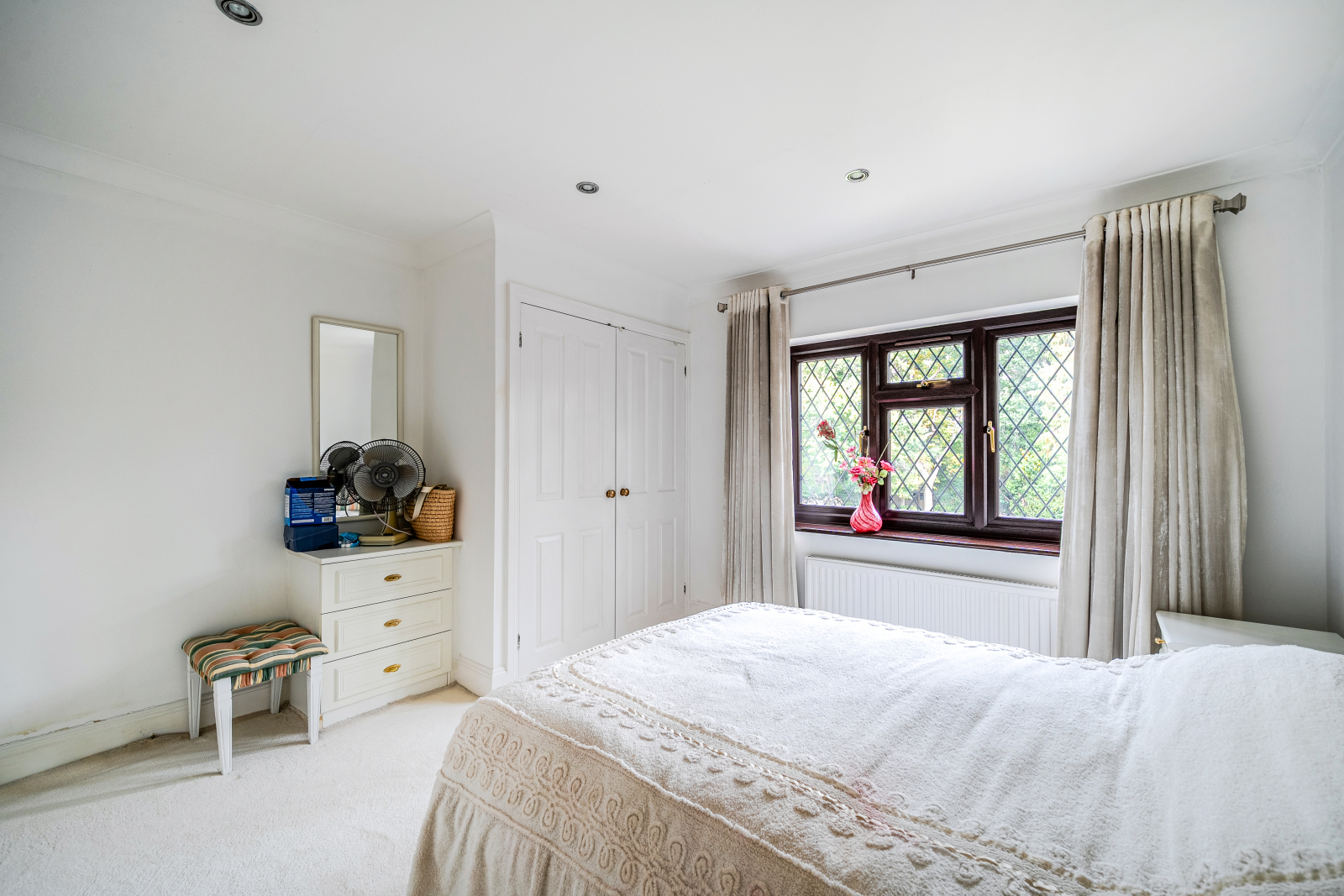 Templewood Lane, Farnham Common, Buckinghamshire, SL2, photo 18