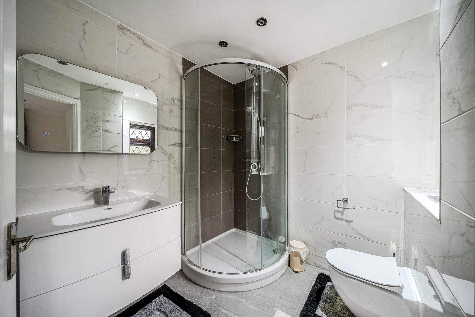 Templewood Lane, Farnham Common, Buckinghamshire, SL2, photo 17