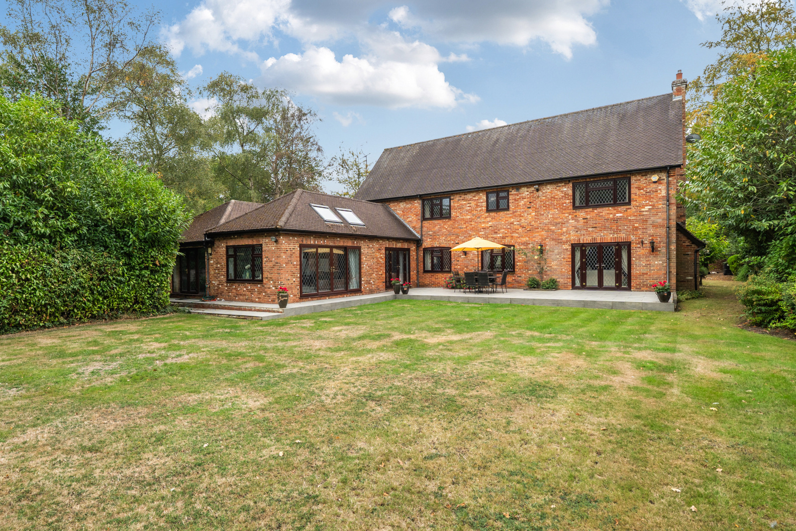 Templewood Lane, Farnham Common, Buckinghamshire, SL2, photo 11