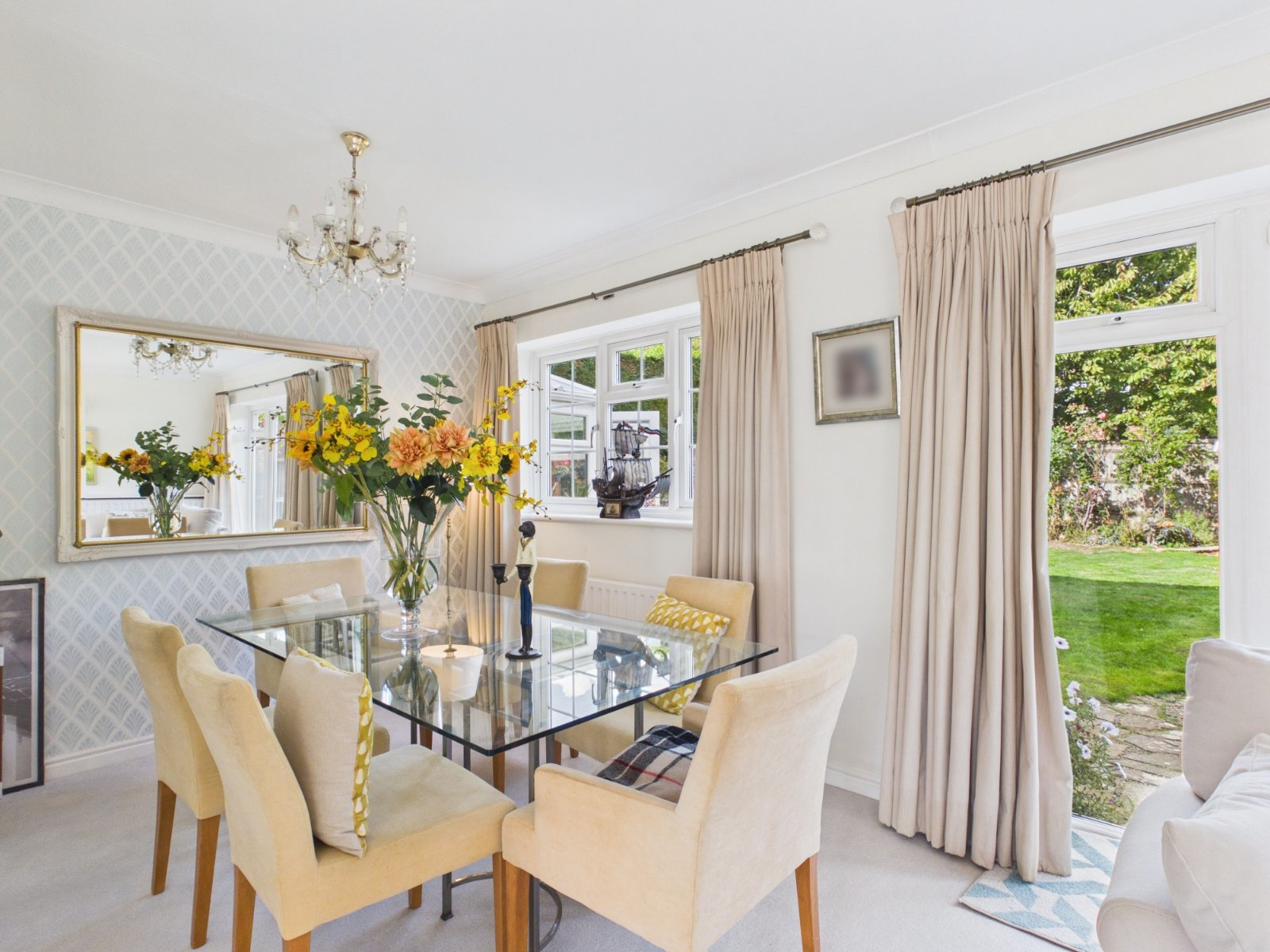 Orchard Grove, Flackwell Heath, High Wycombe, Buckinghamshire, HP10, photo 4