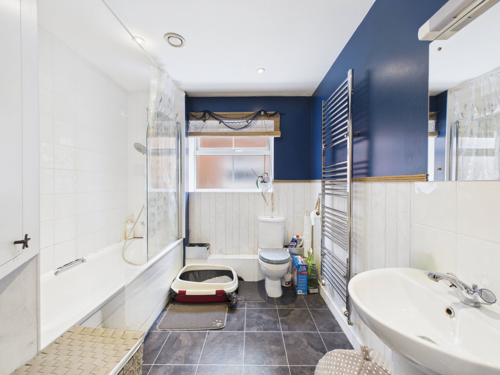 Laurel Gardens, Ashford, Surrey, TW15, photo 6