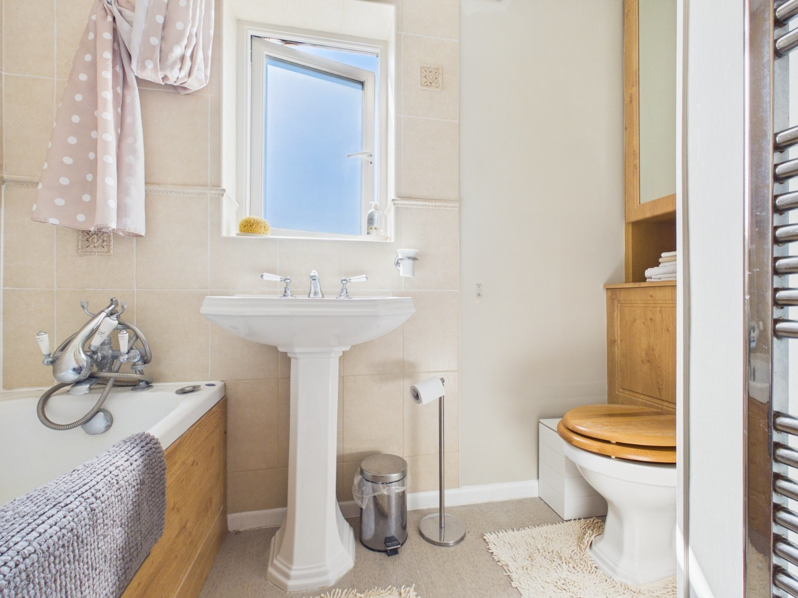 Telston Close, Bourne End, Buckinghamshire, SL8, photo 17